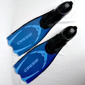 Cressi Pluma full foot scuba fins